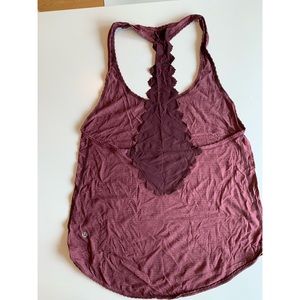 Lululemon burgundy tank with eyelet detail 4
